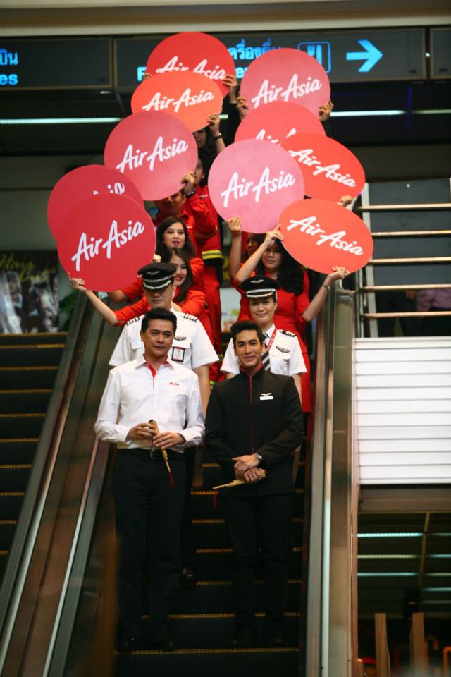 ณเดช คูกิมิยะ ในงานเปิดตัวสายการบิน AirAsia (เส้นทางใหม่ ขอนแก่น-ดอนเมือง)