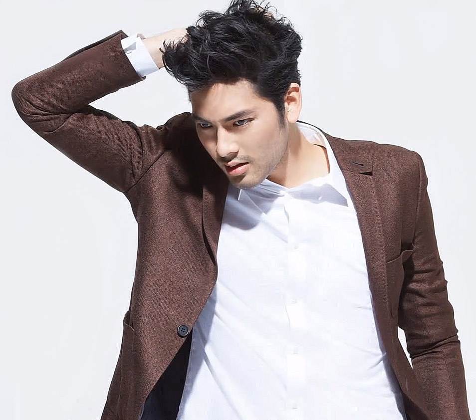 บอม ธนิน on Numèro