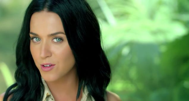 Katy Perry - Roar (Official) พึ่งปล่อยมิวสิควิดีโอตอนตีสาม ยอดวิวในยูทูปตอนนี้ล้านวิวแล้วค่ะ!!!!