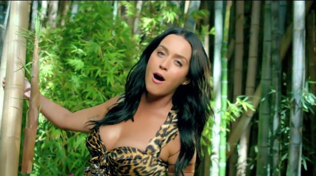 Katy Perry - Roar (Official) พึ่งปล่อยมิวสิควิดีโอตอนตีสาม ยอดวิวในยูทูปตอนนี้ล้านวิวแล้วค่ะ!!!!