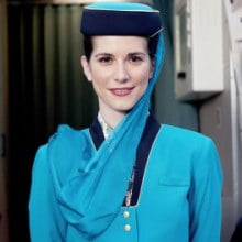 Oman Air สายการบินแห่งชาติโอมานกับ uniform สีฟ้าเรียบหรู และการตกแต่งภายในด้วยสีส้ม-ครีมอ่อนละมุนแต่ดูแข็งแกร่งหรูหราสบายตาเหมือนอยู่ในโรงแรมห้าดาว!!!