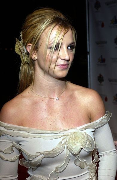 Britney(ในอดีต) ชุดนี้สวยสง่างามม๊ากๆๆๆๆ!!!!