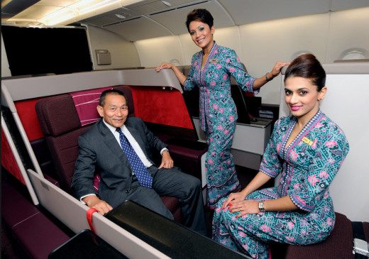 Malaysia Airlines สายการบินแห่งชาติห้าดาวระดับโลกของมาเลเซีย กับชุด uniform โดดเด่นมีเสน่ห์งดงามแบบชาวมลายู เรียบง่ายแต่เริ่ดหรูภายในเวลาเดียวกัน!!!