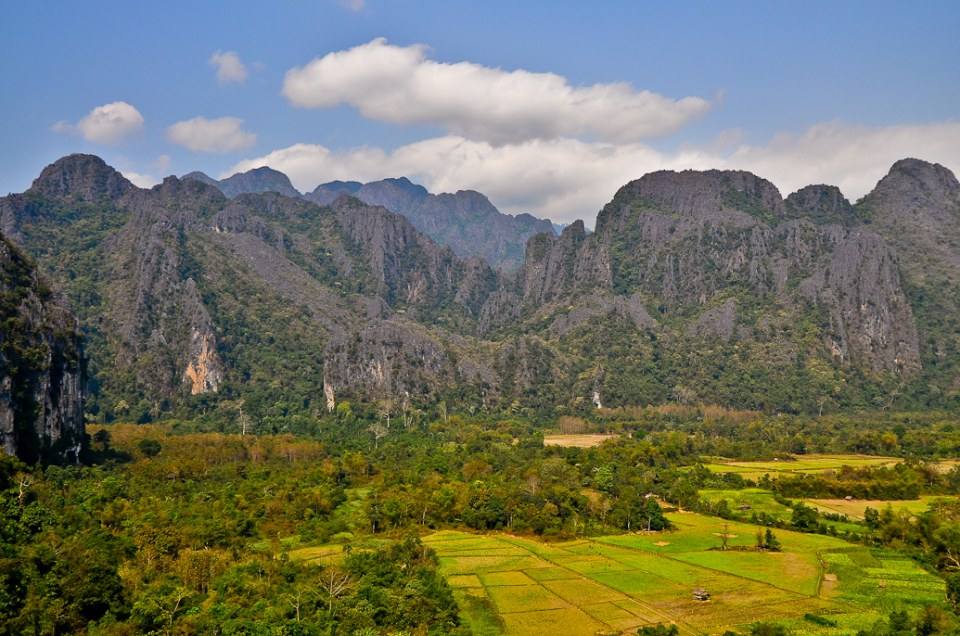 ธรรมชาติอันงดงามในประเทศลาว