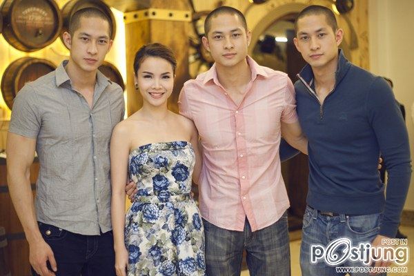 Koolcheng and Yen Trang with Triplets Luu Brothers