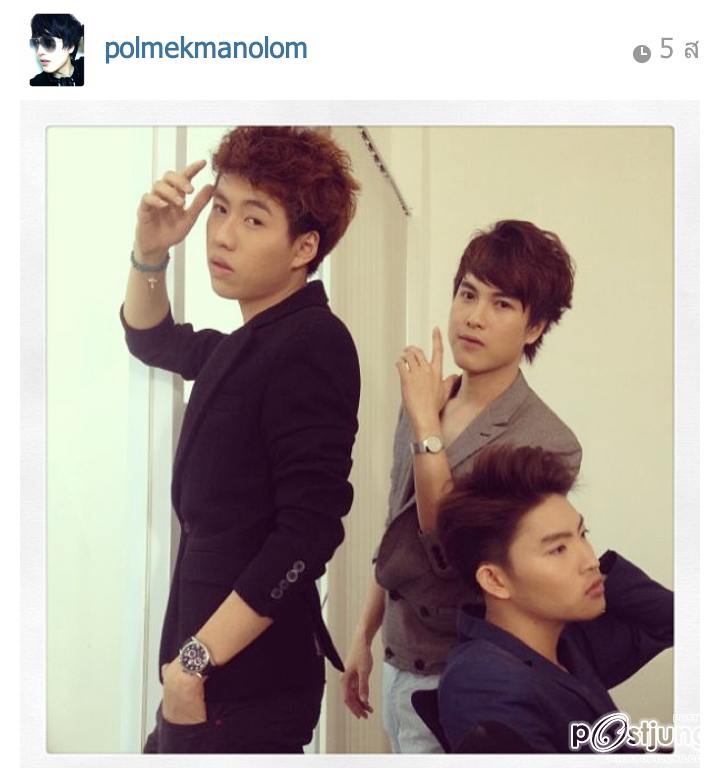 แอบดูIG หนุ่นลาวกัน