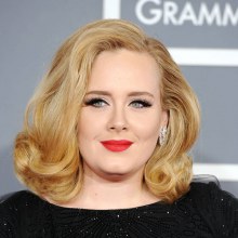 Adele หนึ่งในนักร้องหญิงที่มีเสียงทรงพลังมากที่สุดในโลก