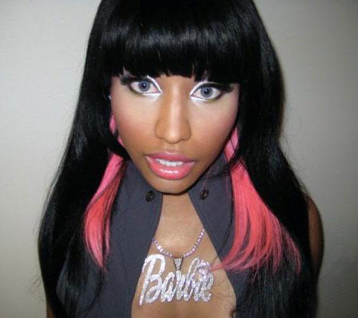 Nicki Minaj กับเมคอัพที่..................