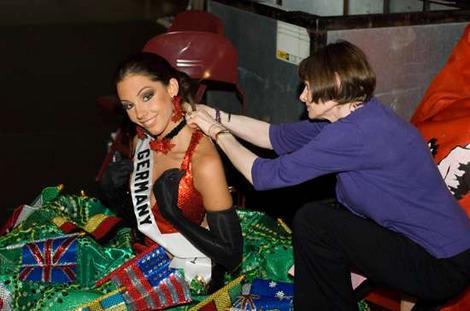 Miss Universe 2006 National Costume