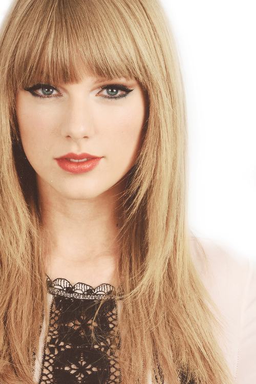 Taylor Swift เตรียมเข้าสตูดิโอบันทึกเสียงสำหรับผลงานเพลงอัลบั้มที่ 5