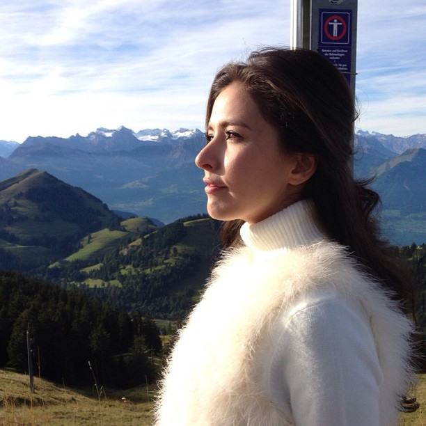 UoU ศรีริต้า เซ็ทนี้ที่ Zurich ในกองถ่าย อย่าลืมฉัน เธอช่างสวยหวานน่ารักเจิดจรัสม๊ากมากกก สวยperfectฝุดๆๆๆ UoU