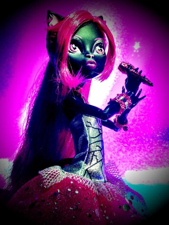 Monsterhigh ตุ้๊กตาสายพันธุ์ใหม่