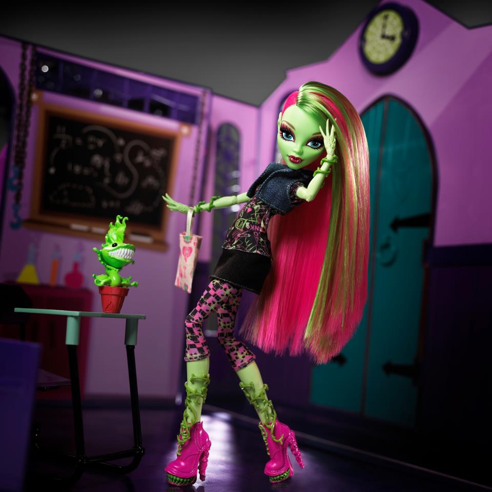 Monsterhigh ตุ้๊กตาสายพันธุ์ใหม่