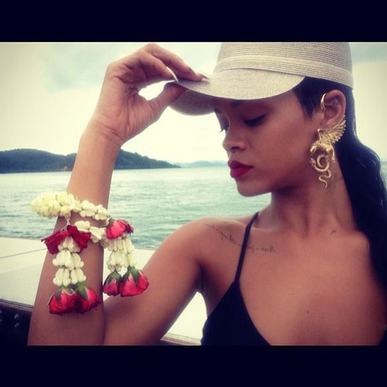 เก็บตกภาพน้องริ Rihanna แบบจัดเต็มเมื่อตอนที่มาเที่ยวภูเก็ตเมื่อไม่กี่วันมานี้จ้า!!!!!!!