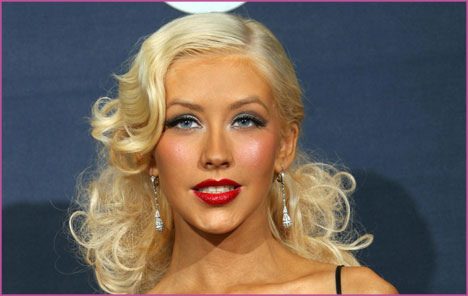 มาดููความสวยของ Christina aguilera (ทอปฟอร์ม) จากอดีตจนปัจจุบันกัน(สวยมว๊ากก)