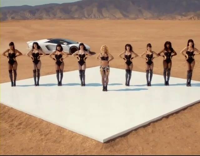 รวมภาพ MV Work Bitch - Britney Spears และตัวอย่าง MV