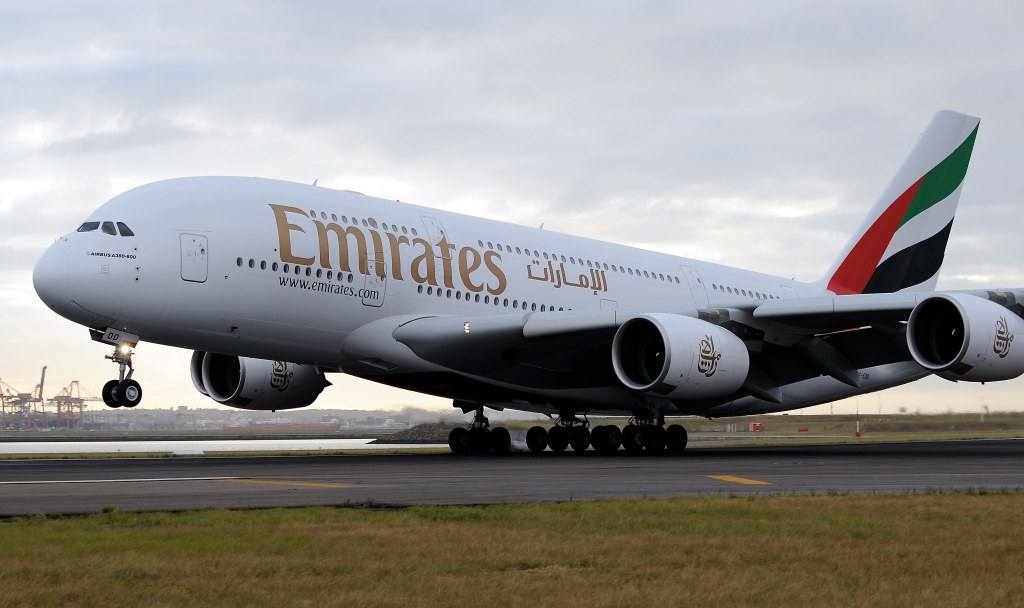 ในบรรดาเจ้านกเหล็กยักษ์ที่ใหญ่ที่สุดในโลก airbus a380 ของสายการบินต่างๆทั่วโลก คุณชอบเจ้าลำนี้ของสายการบินไหนมากที่สุดกันเอ่ย เข้ามาเลือกกันได้เลยจ้า?? ^O^