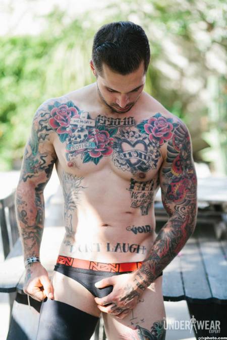 Alex Minsky สุดยอดนายแบบ พิการไร้ขา