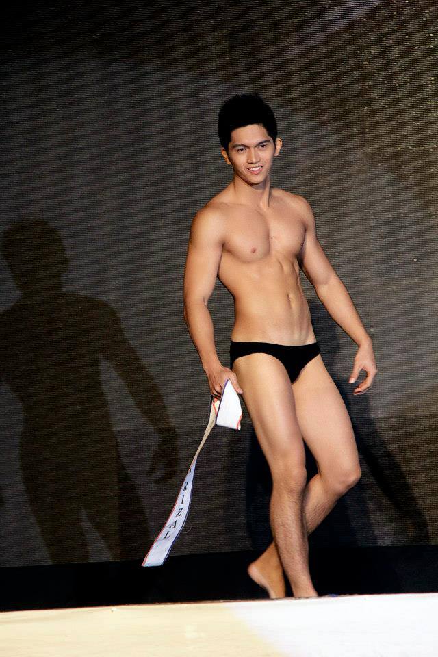 เขามาจาก Mister International Philippines.