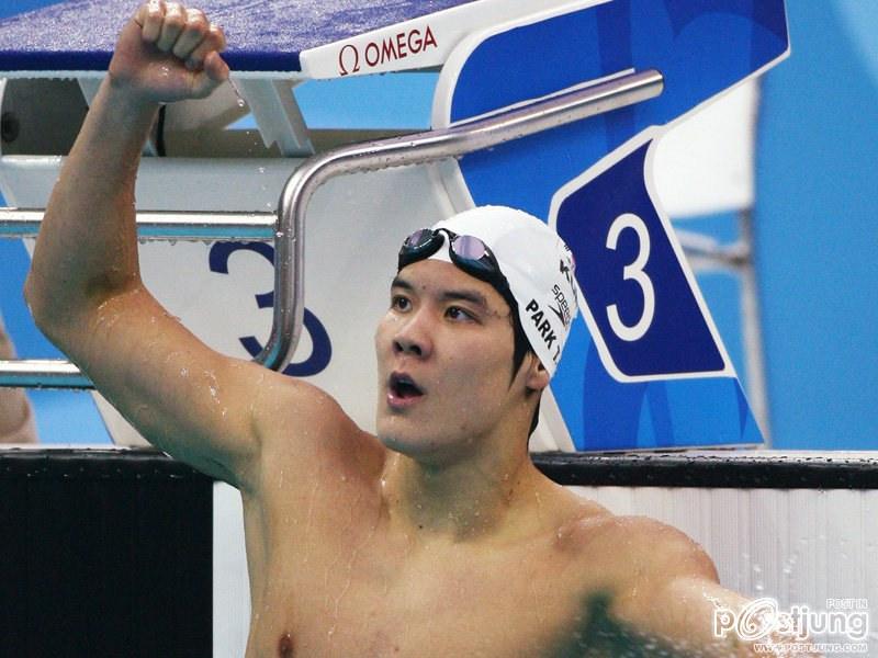 เหล่นักว่ายน้ำทีมชาติเกาหลีใต้ PARK TAE HWAN