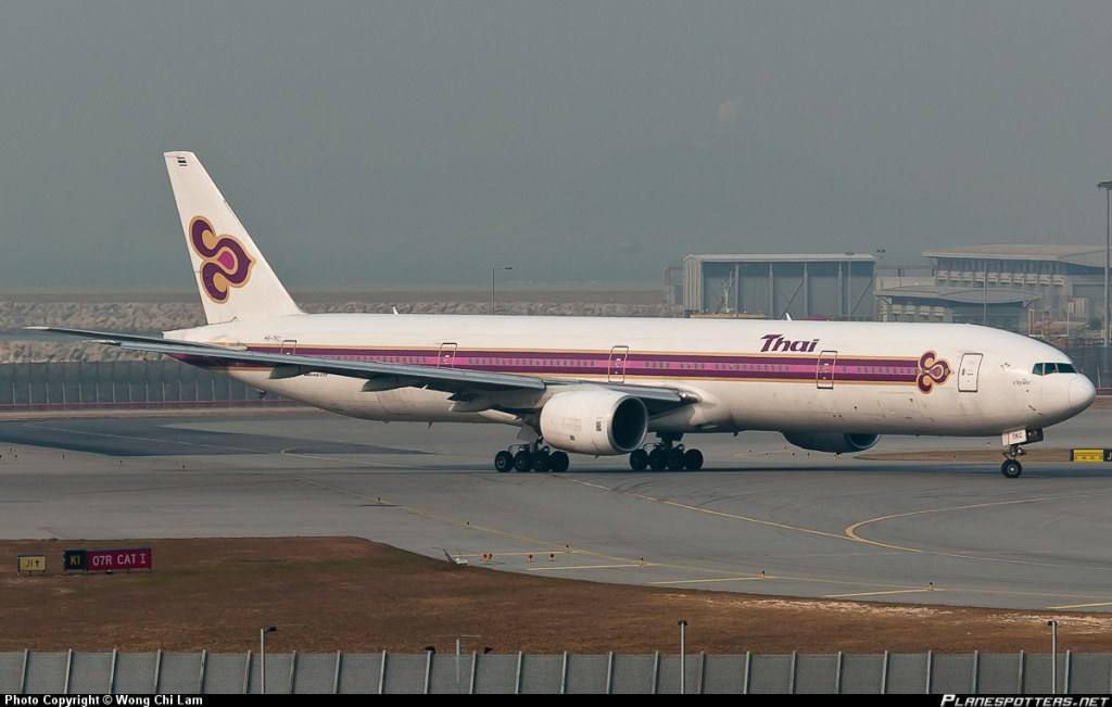 Boeing 777-300 ลายเก่าค่าา