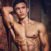 Muscle men From IG 20