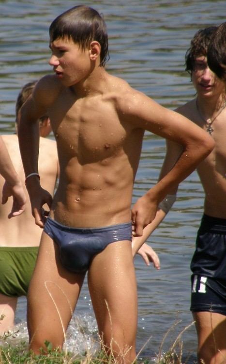 Speedo boy ค่ะขุ่นแม่