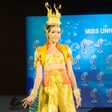 ผิดหวังกับชุดประจำชาติ Miss Universe Thailand 2013 ปีน่ายืมของโฆษณารีเจนซี่ดีกว่าสวยกว่าเยอะ