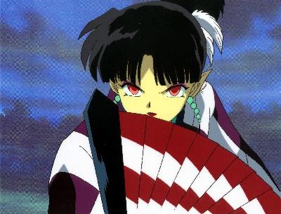 Kagura ตัวละครที่แสนน่าสงสารแห่งอินุยาฉะ เธอมักถูกKikyoตบตีรังแก ทั้งยังพูดจาใส่ร้ายเธอเสมอ แต่เธอก็ไม่เคยโกรธKikyoเลย และช่วยทำศพให้Kikyoตอนตายด้วย