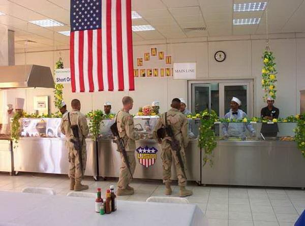 มาดูโรงอาหารของทหารอเมริกันในอิรักกัน