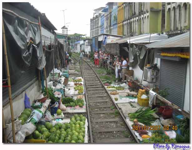 ทางรถไฟสายบ้านแหลม แม่กลอง