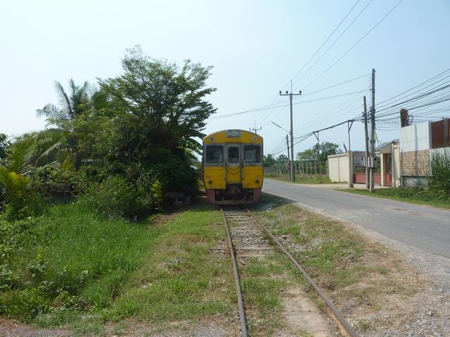 ทางรถไฟสายบ้านแหลม แม่กลอง