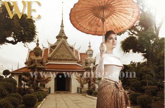 เบนซ์ พรชิตา งามสง่าในชุดไทยแต่งงานจาก WE