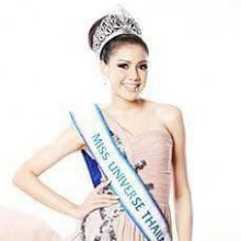 ชุดราตรี หน้าผม โพสเจอร์ Miss Thailand