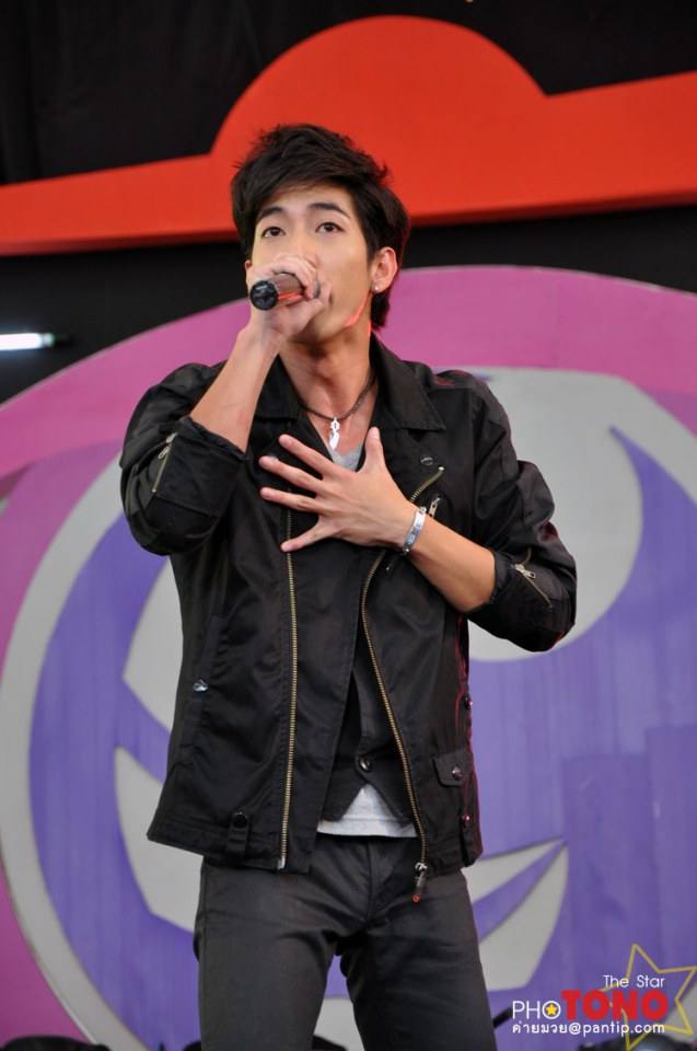 โตโน่ เดอะสตุง เอ๊ย! The Star