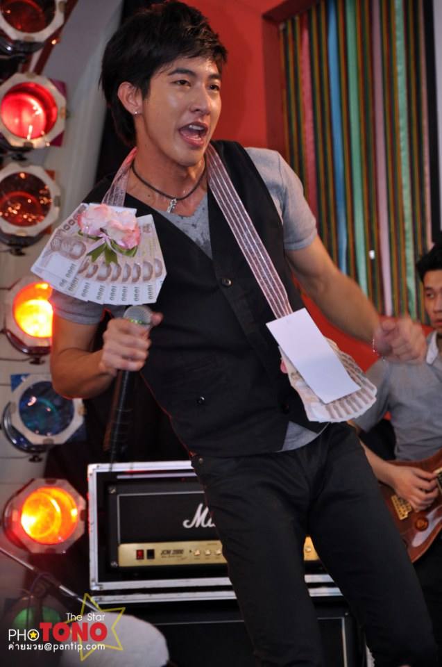 โตโน่ เดอะสตุง เอ๊ย! The Star