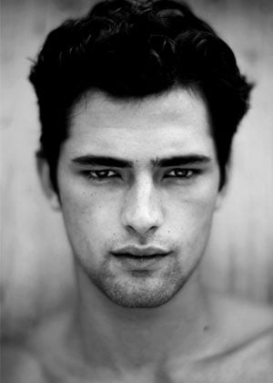 อันดับที่ 1 Sean O'Pry - $1.5 M หรือประมาณ 47,183,464 บาท