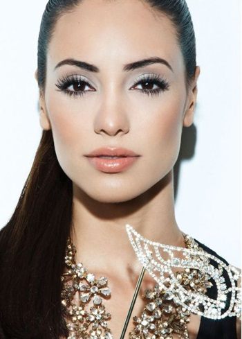 Miss Puerto Rico-Monic Perez