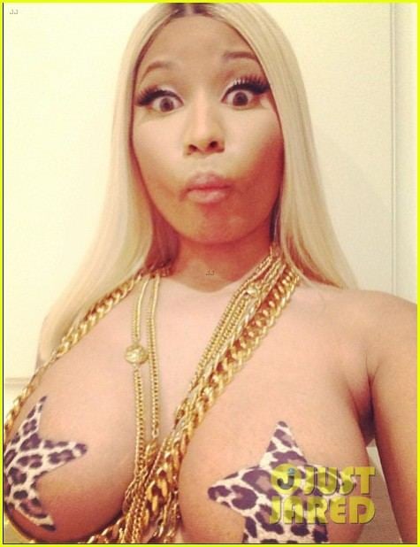 Nicki Minaj นมหรือหัวเด็กคะ??? แซ่บ!!!!