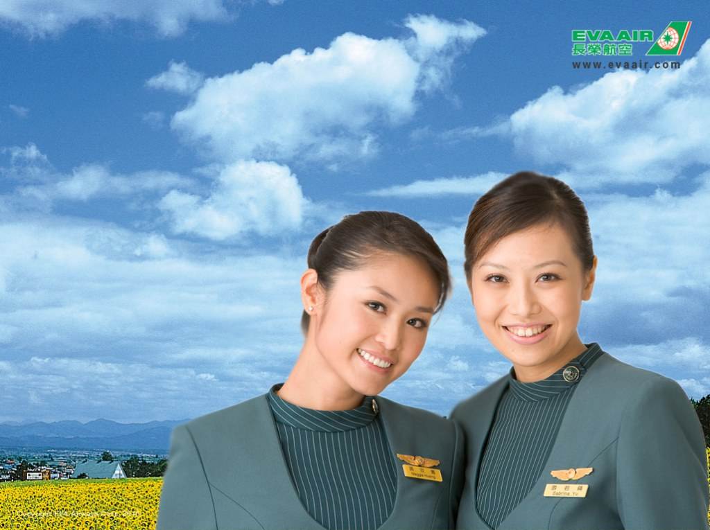 Eva air สายการบินเอกชนใหญ่อันดับสองของไต้หวันแต่ปลอดภัยติดอันดับหกของโลก กับuniformสีเขียวสวยสะอาดตา