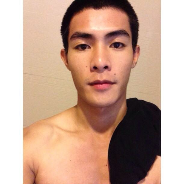 ทำไมทหารถึงอร่อย อุ๊ย ! หล่อจังครับ