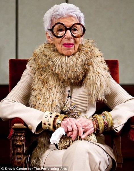 Iris Apfel สไตล์ไอคอนตัวจี๊ด