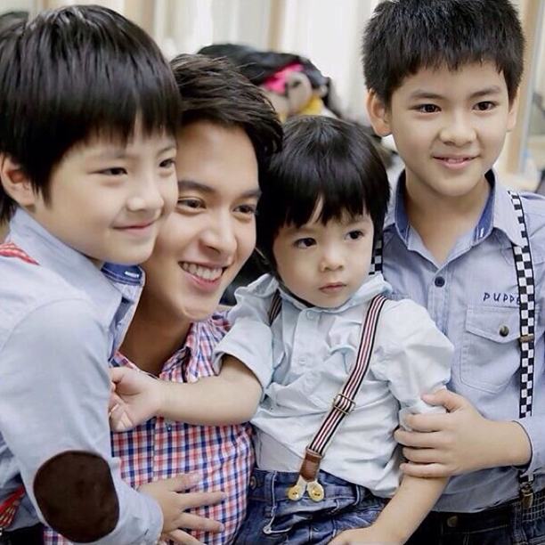 วันเฉลิม 4 รุ่น น้องเมลิค น้องแม็ค น้องยอร์ช เจมส์ จิรายุ รวมตัว น่ารักสุด