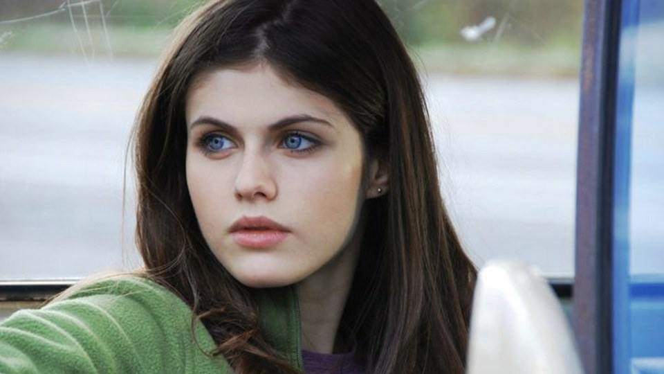 alexandra daddario สาวสวยตาฟ้า น่าหลงไหล