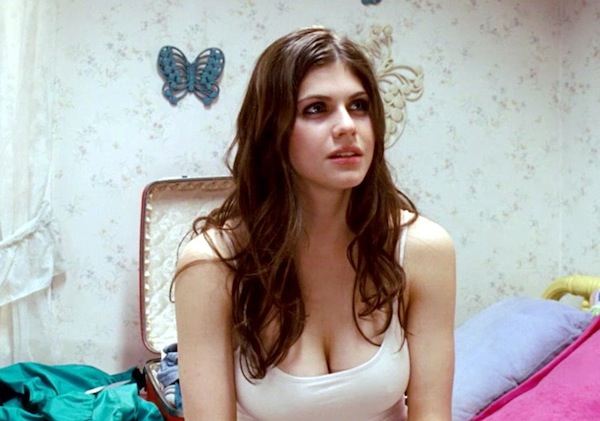 alexandra daddario สาวสวยตาฟ้า น่าหลงไหล