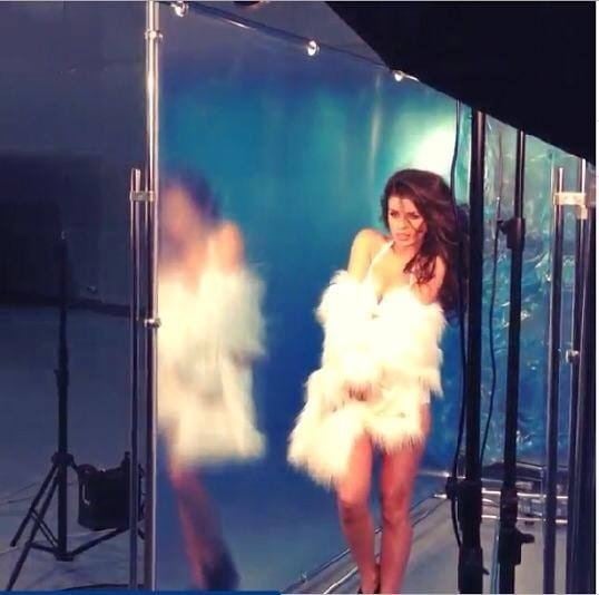 Miss universe 2013 photoshoot !!sexy!!