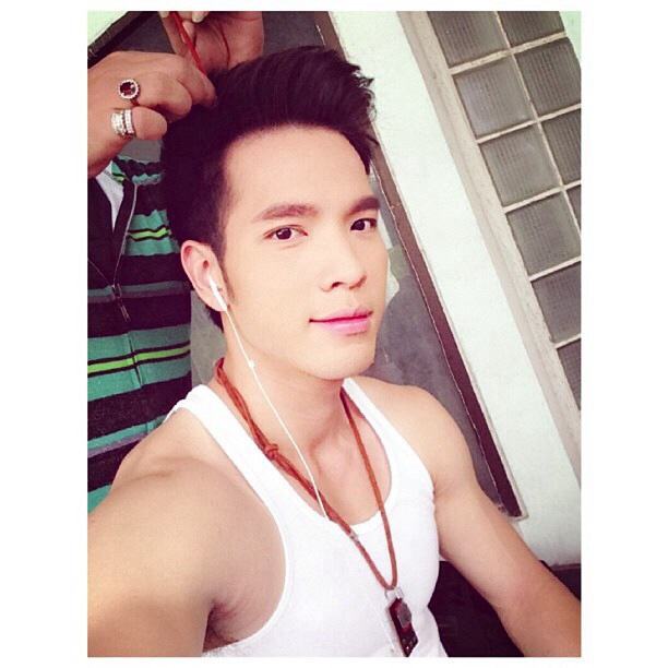 บอย โชคชัย หนุ่มหล่อหน้าใสที่ใครก็อยากลอง!!! IG:boy_chokchai