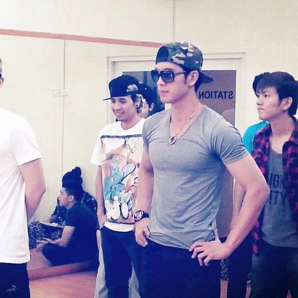 บอย โชคชัย หนุ่มหล่อหน้าใสที่ใครก็อยากลอง!!! IG:boy_chokchai