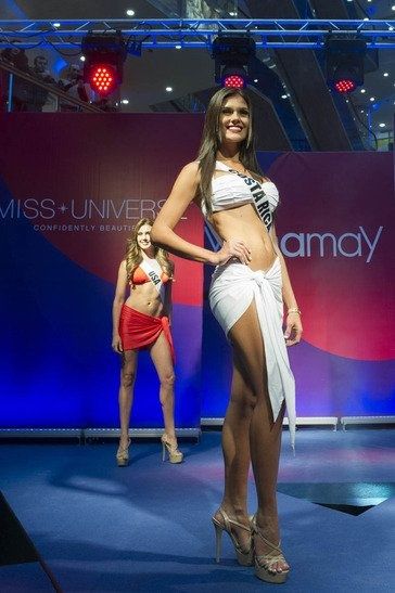 Yamamay ผู้สนับสนุนชุดว่ายน้ำ ในการประกวด Miss Universe 2013