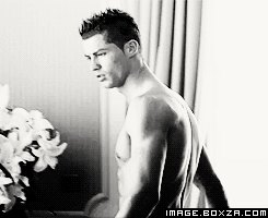 นักฟุตบอลสุดหล่อ Cristiano Ronaldo